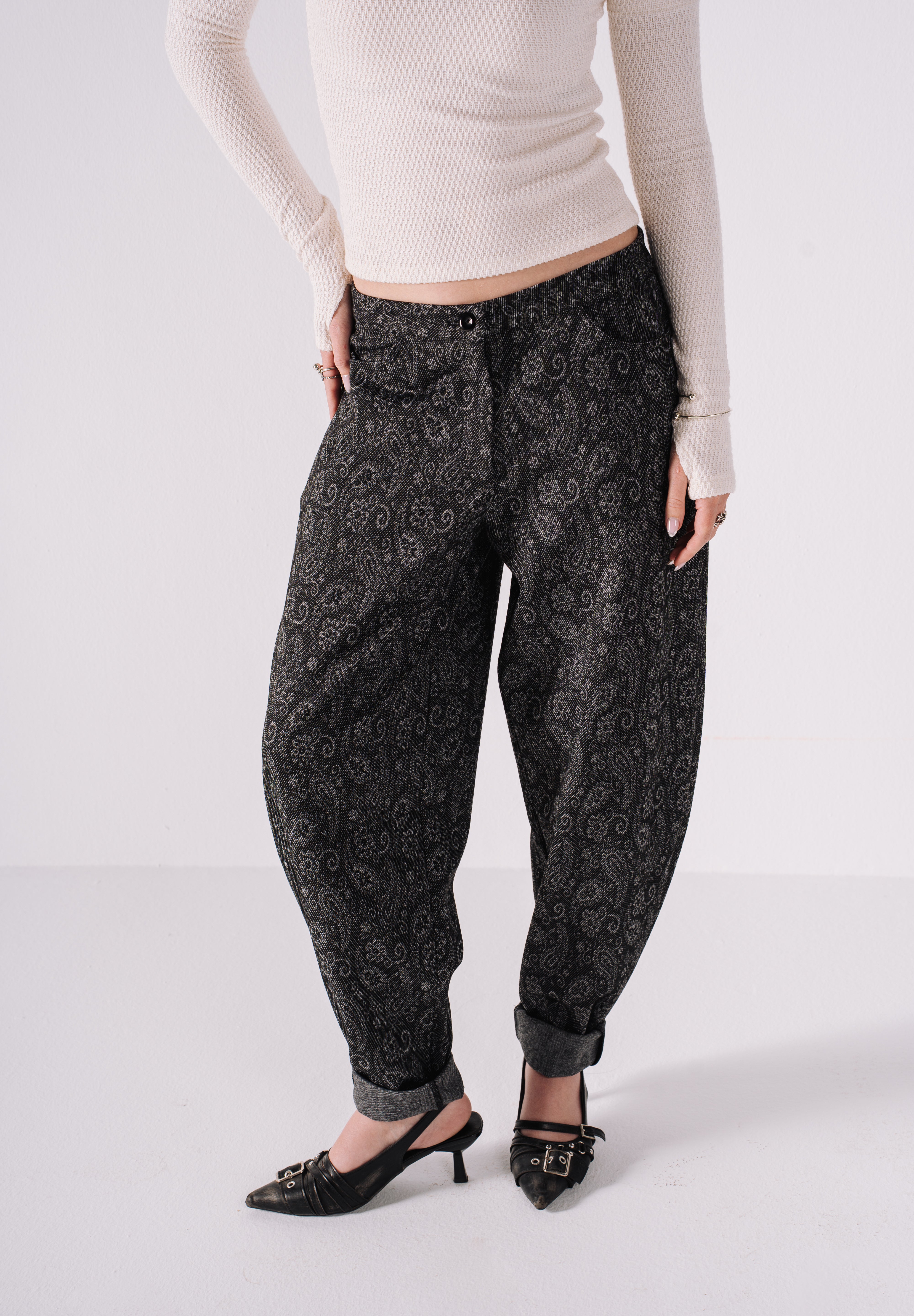 The Hippie Denim - Black