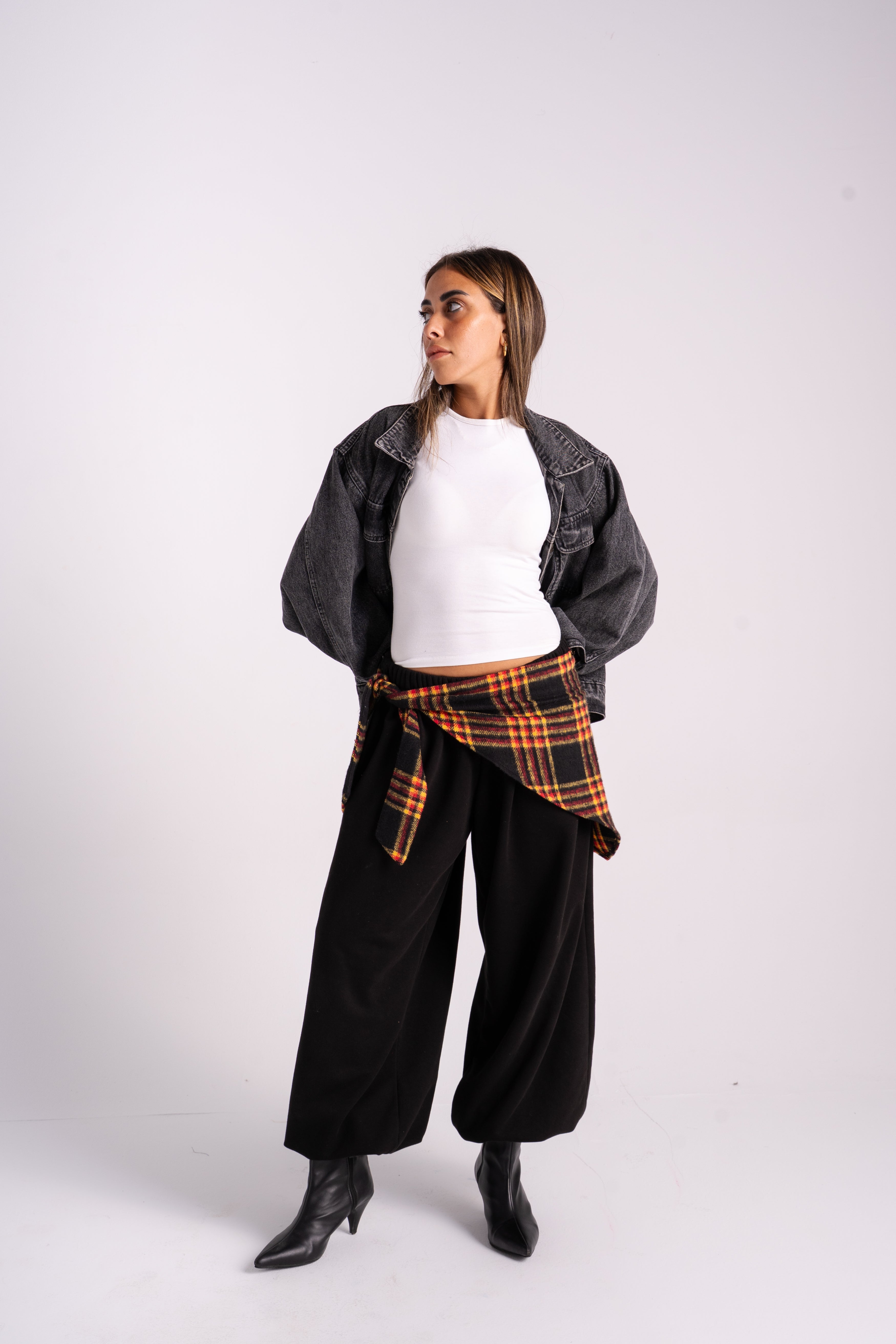 The Short Checkered Waist Wrap