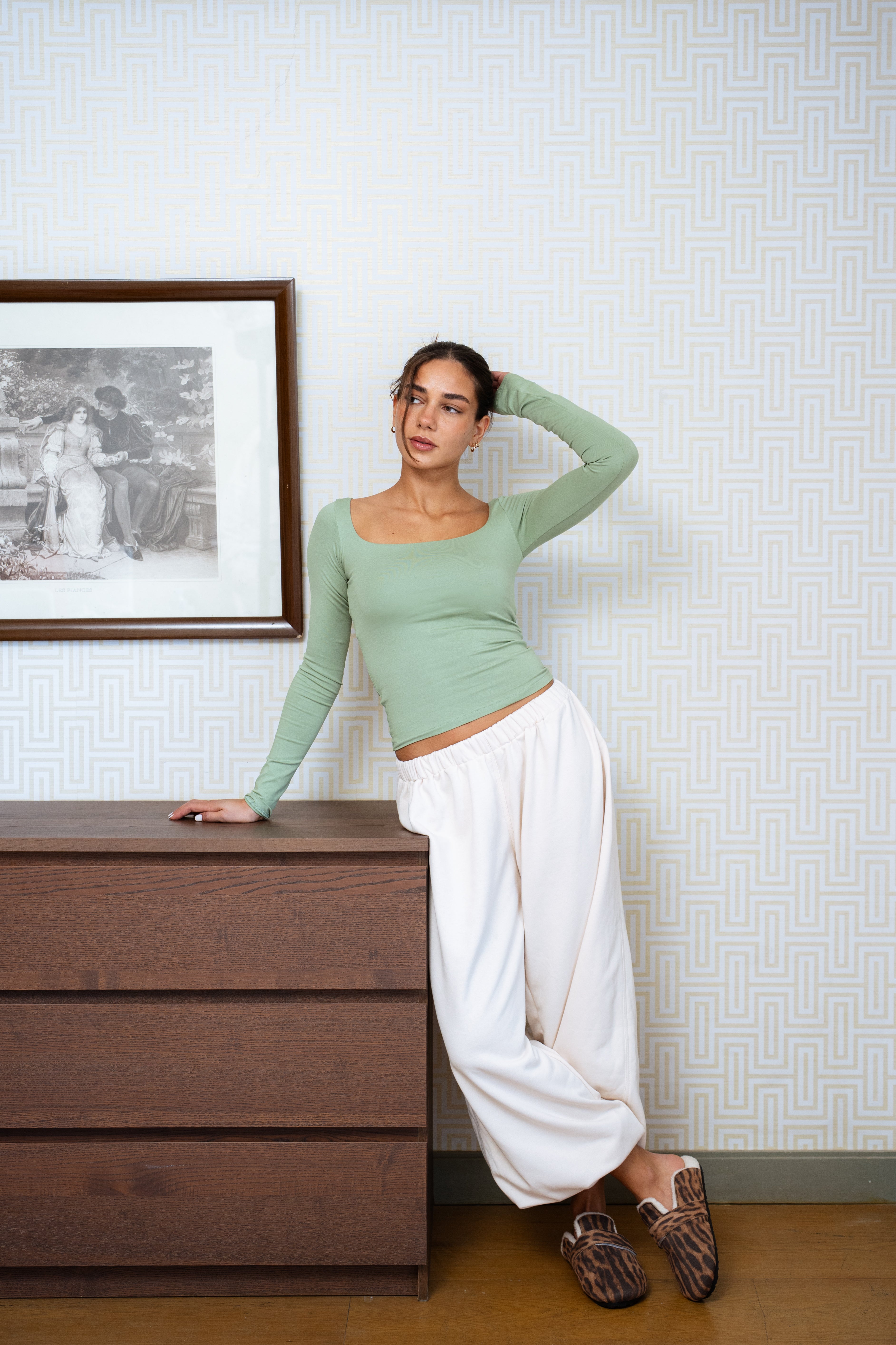 Structured Square Long Sleeve