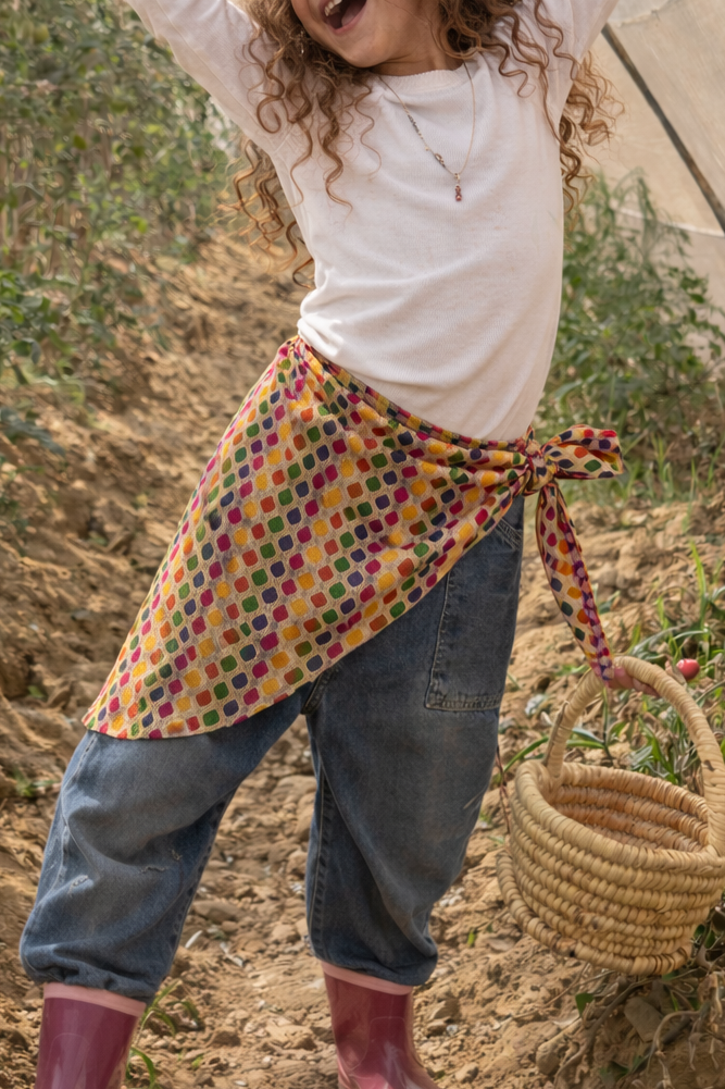 Kids Golden Drop Wrap