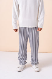 Linear Fit Pants
