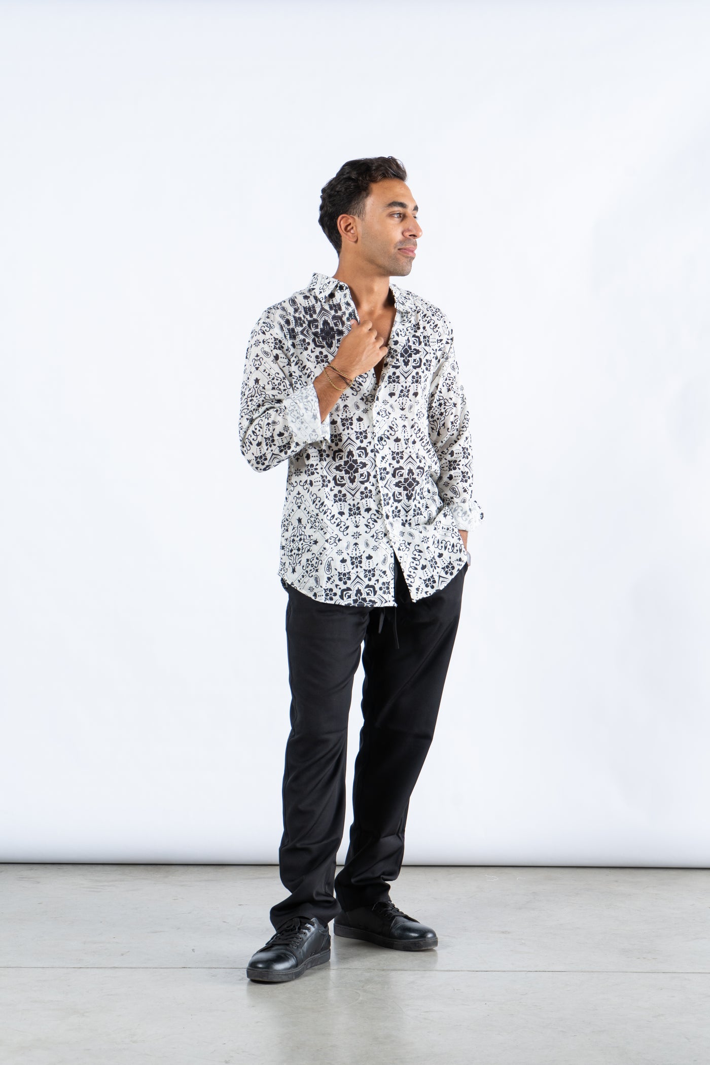 Men Arabesque Shirt