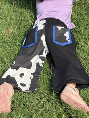 Kids One leg Cow