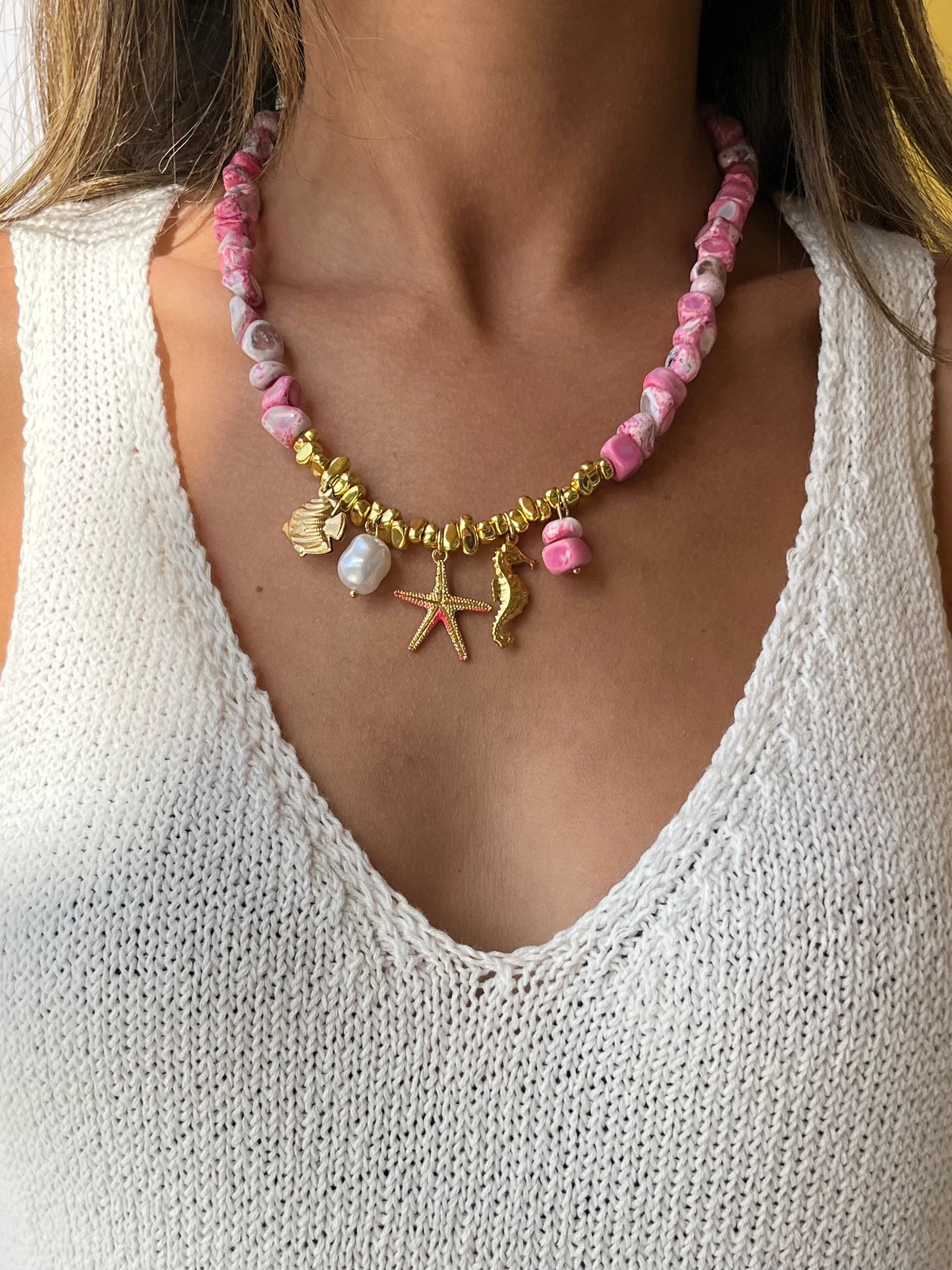 The Wow Pink Necklace