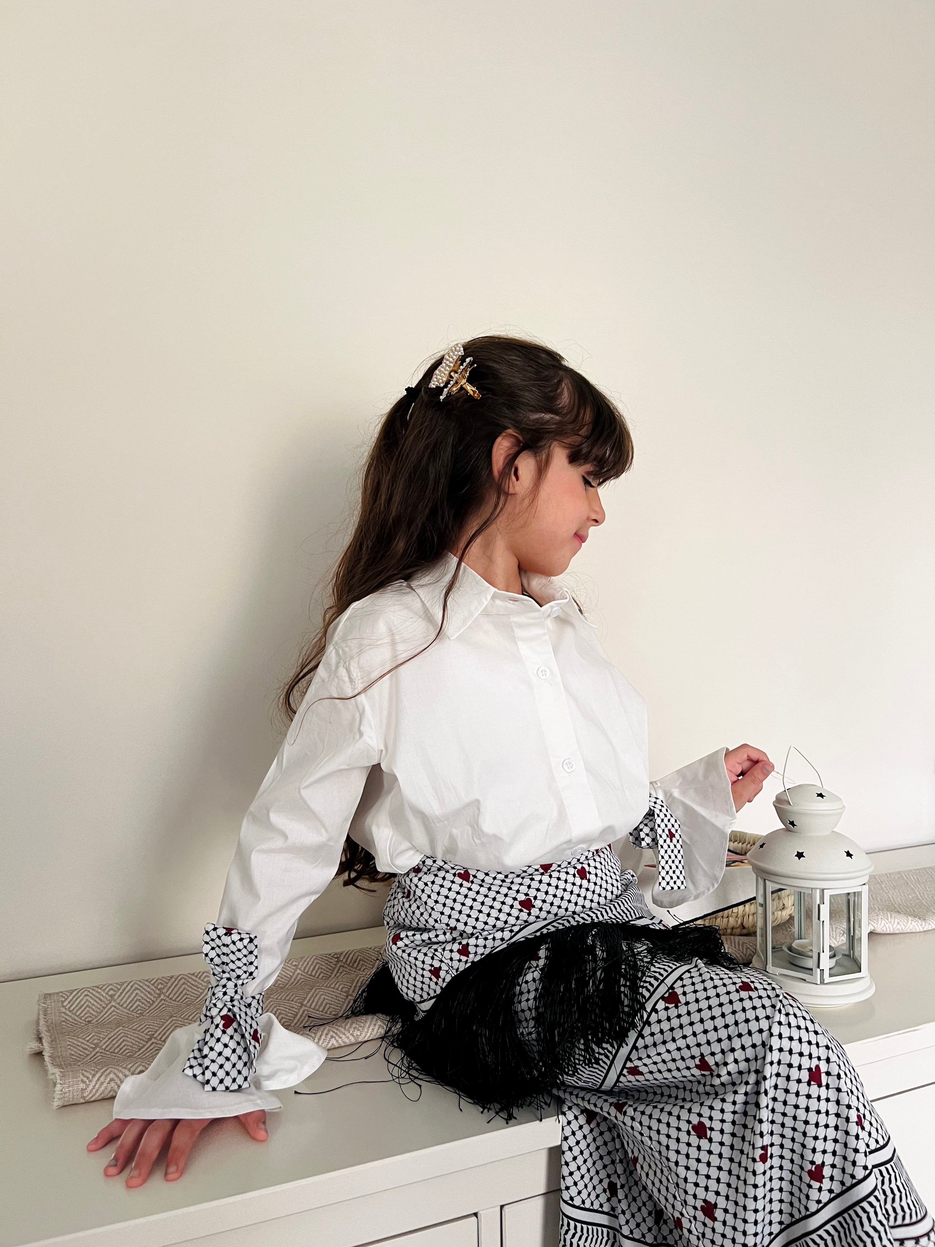 Kids Hearts Tassels Set