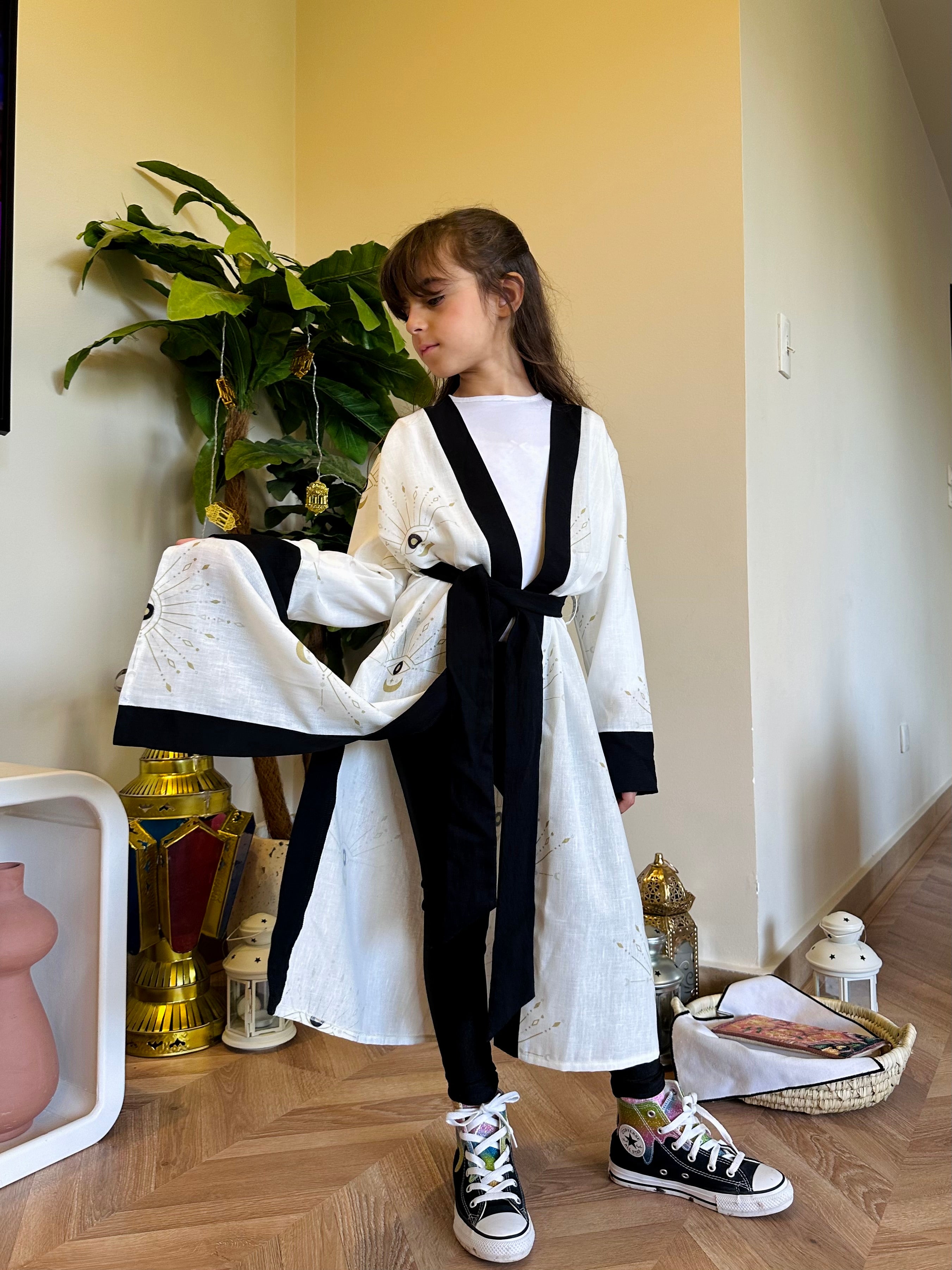 Kids Eyes Kimono